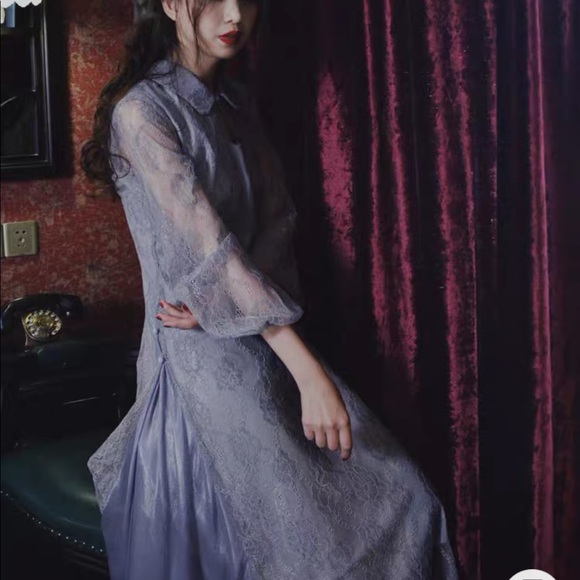 Lace Dress - Picture 2 of 8